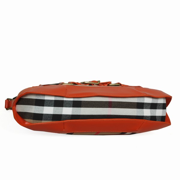 Burberry Vintage House Media Controllare con cintura Hobo Borsa 37.327.801-1