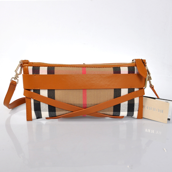 Burberry Piccolo Briglia Casa check Pochette con cintura 37.638.371-1