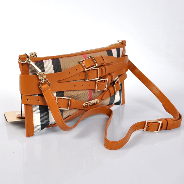 Burberry Piccolo Briglia Casa check Pochette con cintura 37.638.371-1