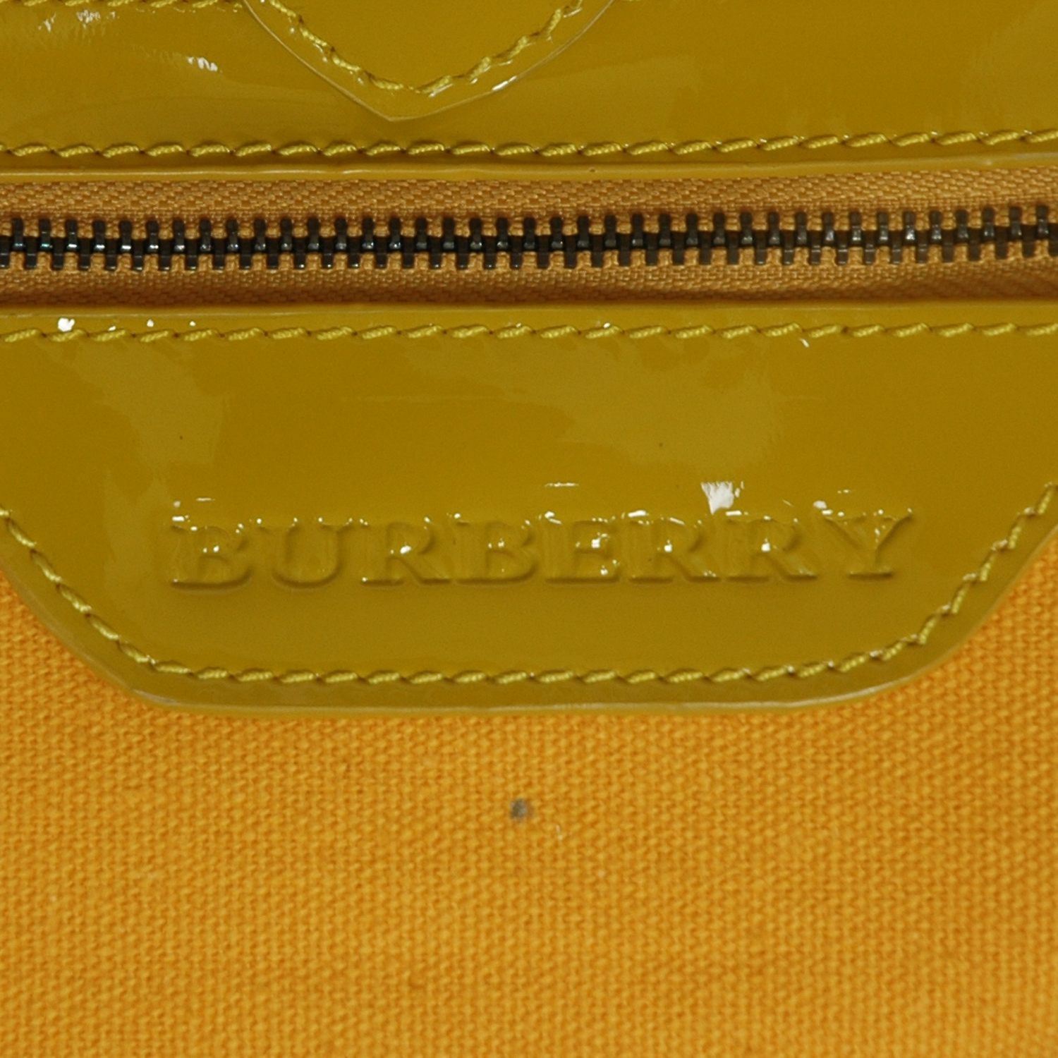 Burberry Piccolo affumicato controllare Borsa 10006611644