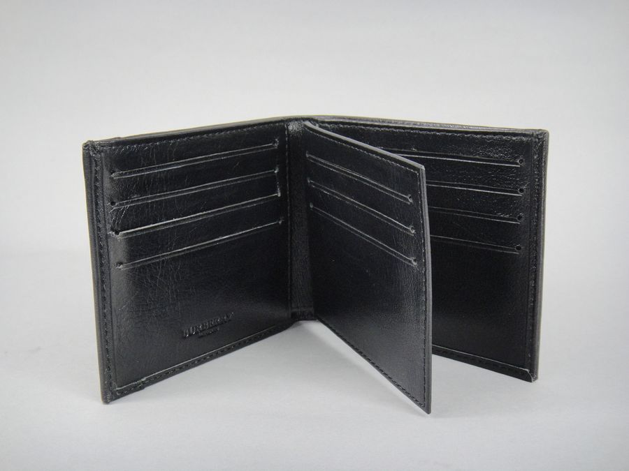Burberry Brit Controllare pieghevole ID Wallet 35462281