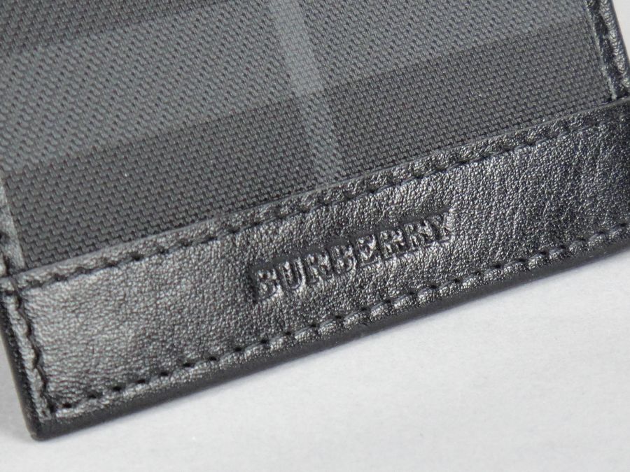 Burberry Brit Controllare pieghevole ID Wallet 35462261