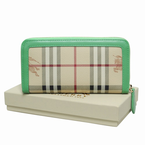 Burberry Grande Haymarket check Wallet 32330478
