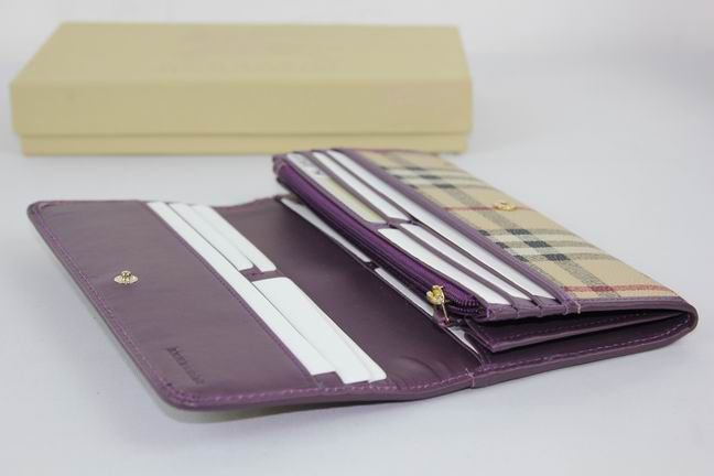 Burberry Grande Nova Check ID Wallet 34635769