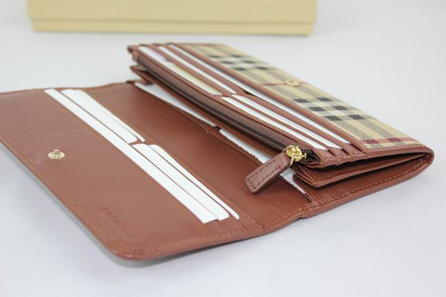 Burberry Grande Nova Check ID Wallet 34635770