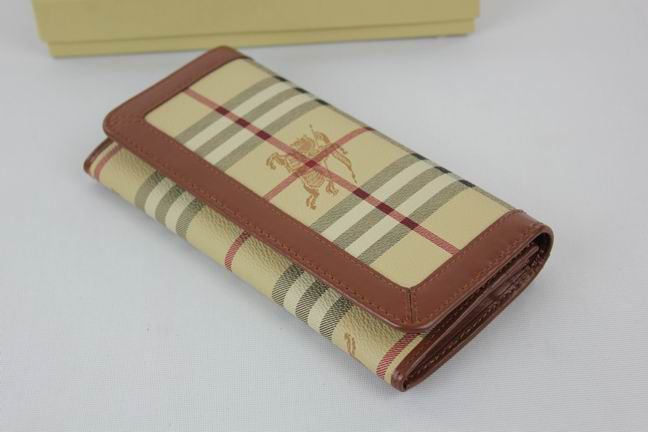 Burberry Grande Nova Check ID Wallet 34635770