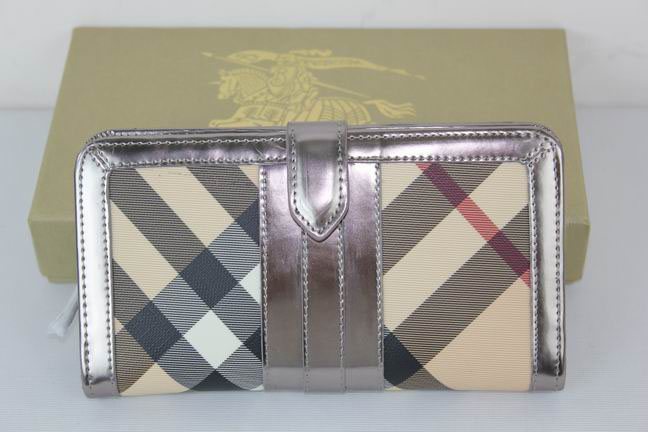 Burberry Grande Nova Check ID Wallet 34635774