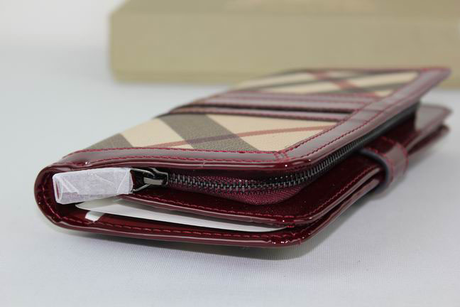 Burberry Grande Nova Check ID Wallet 34635778