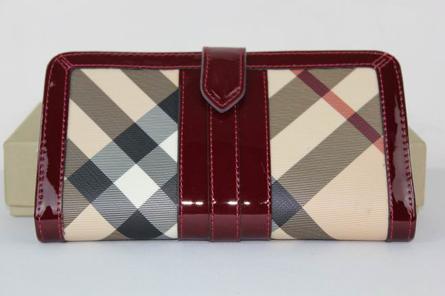 Burberry Grande Nova Check ID Wallet 34635778