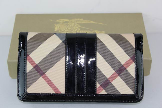 Burberry Grande Nova Check ID Wallet 34635779