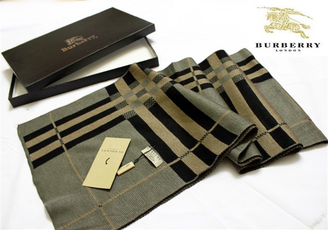 Burberry Sciarpa 35646995