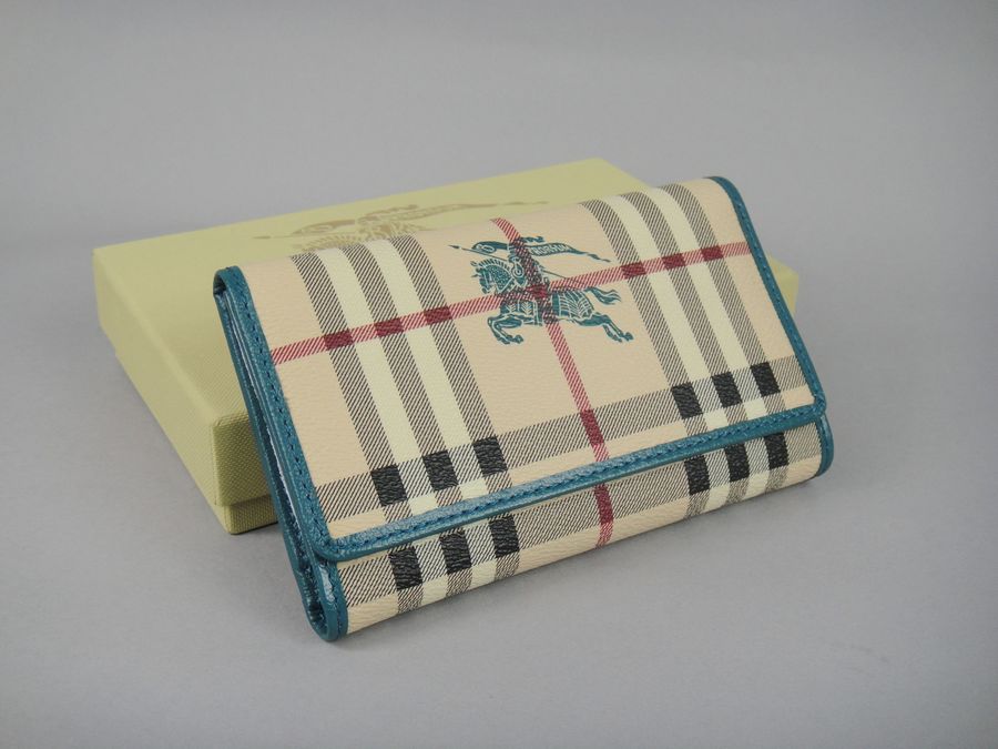 Burberry Grande Haymarket check Wallet 007