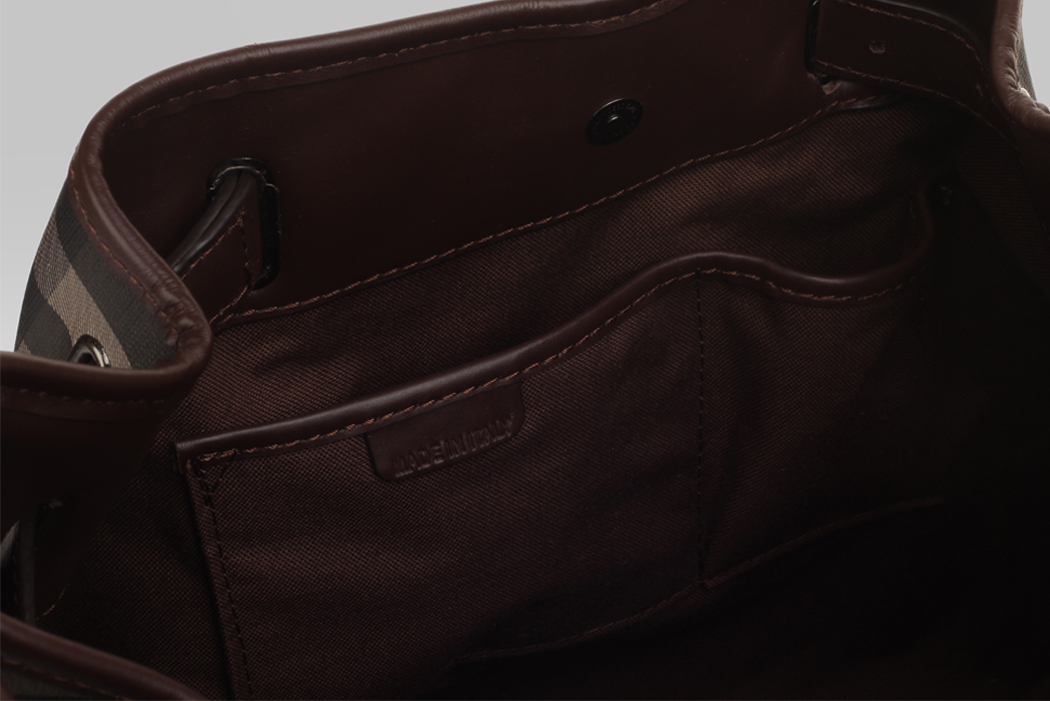 Burberry affumicato Controllare Media Hobo Borsa 37865681