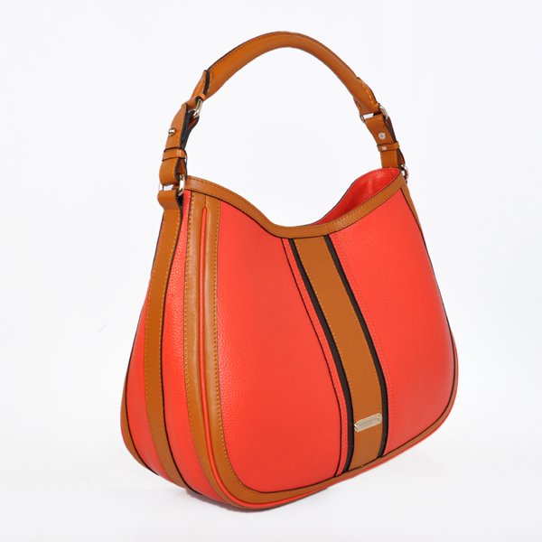 Burberry Classic Leather Tote Borsa 38062682