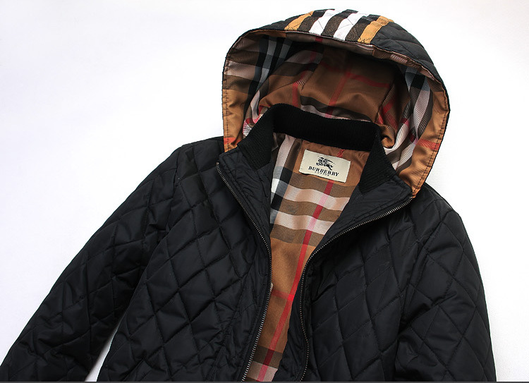 Burberry cappotti per uomo 07